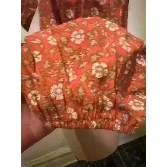 Elodie Square Neck Floral Long Sleeve Side Cutout Crop Top NWT Size XL - Picture 5 of 10